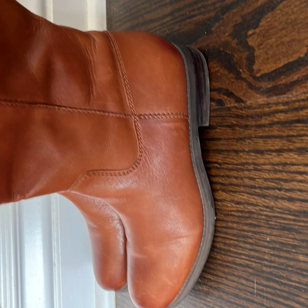 Tommy Hilfiger women’s leather boots - Picture 7 of 10